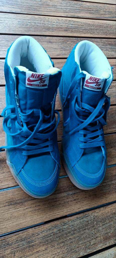 Nike SB Zoom blazer Mid PRM Plus - Maat 44 - Green Abyss, Sport en Fitness, Basketbal, Nieuw, Schoenen, Ophalen of Verzenden