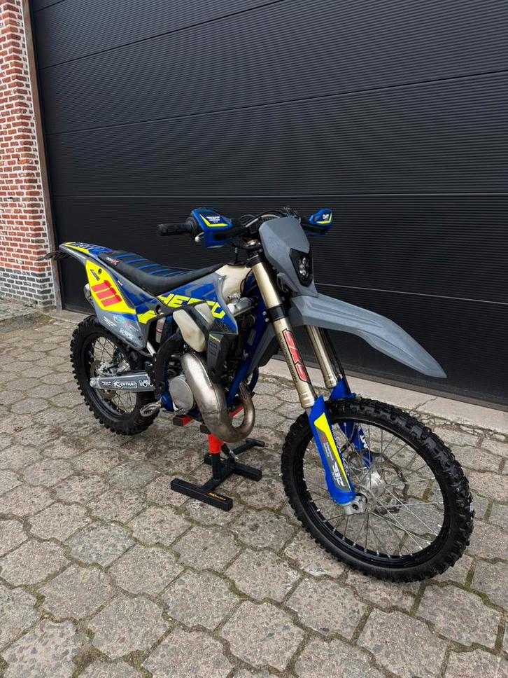 Sherco 125 SE-R 2023, Fietsen en Brommers, Brommers | Crossbrommers, Zo goed als nieuw, Overige merken, Ophalen