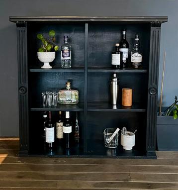 Bar cabinet, black/dark wood, 105hx110wx30d beschikbaar voor biedingen