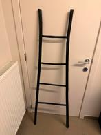 Houten decoratieve ladder, Doe-het-zelf en Bouw, Ladders en Trappen, Ophalen, Zo goed als nieuw, Ladder