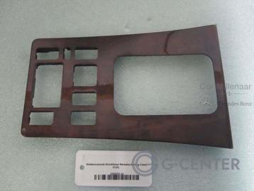 Mercedes-Benz G-Class Middenconsole Wortelhout  G68009-34 beschikbaar voor biedingen