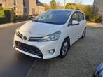 Toyota Verso 2.0 D4D série *Premium*, Auto's, Toyota, Voorwielaandrijving, 4 cilinders, Leder en Stof, 5 deurs