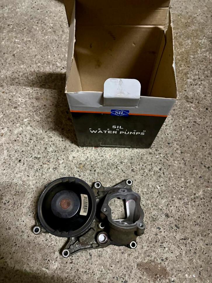 Bmw F20 waterpomp, Auto-onderdelen, Overige Auto-onderdelen, BMW, Ophalen