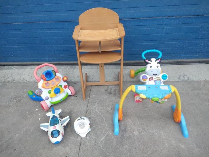 Eetstoel voor kinder houten eetstoel Speelgoed, Kinderen en Baby's, Kinderstoelen, Meegroeistoel, Ophalen