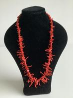 vintage koraalketting met schroefslotje, Handtassen en Accessoires, Kettingen, Ophalen of Verzenden, Zo goed als nieuw, Rood, Steen of Mineraal