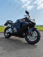 Honda CBR 600RR, 600 cm³, 4 cylindres, Particulier, Super Sport