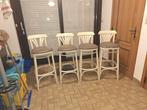 4 chaises de bar très anciennes à vendre !, Maison & Meubles, Tabourets de bar, 90 cm ou plus, 4 tabourets, Enlèvement, Avec repose-pieds