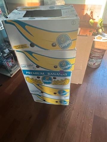 5 dozen dvd beschikbaar voor biedingen