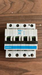 Vynckier zekering 4P 16A 400V 3000A 098/003516-000, Doe-het-zelf en Bouw, Ophalen, Zo goed als nieuw