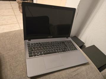 Asus x550LA  i3 de 6gb+1tb+intel hd.win10.pro beschikbaar voor biedingen