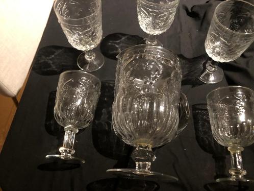 uniek glas servies stevig met tekening, Antiek en Kunst, Antiek | Servies compleet, Ophalen