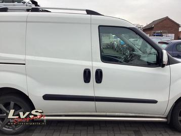 Schuifdeur rechts van een Fiat Doblo (249) beschikbaar voor biedingen