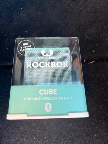 Cube draagbare luidspreker beschikbaar voor biedingen