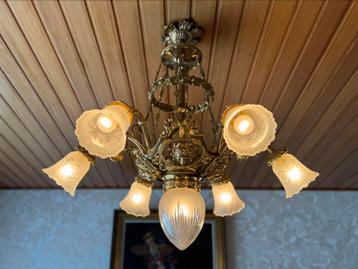 Mooie, unieke koperen kroonluchter met 7 lampen beschikbaar voor biedingen