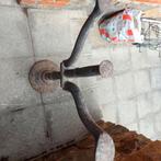 Encien, Antiquités & Art, Enlèvement