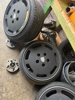 Porsche gullideckel 16”, Enlèvement, Pneu(s)