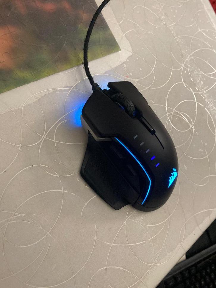 Souris Corsair et clavier Corsair, Computers en Software, Muizen, Zo goed als nieuw, Muis, Rechtshandig, Bedraad, Ergonomisch