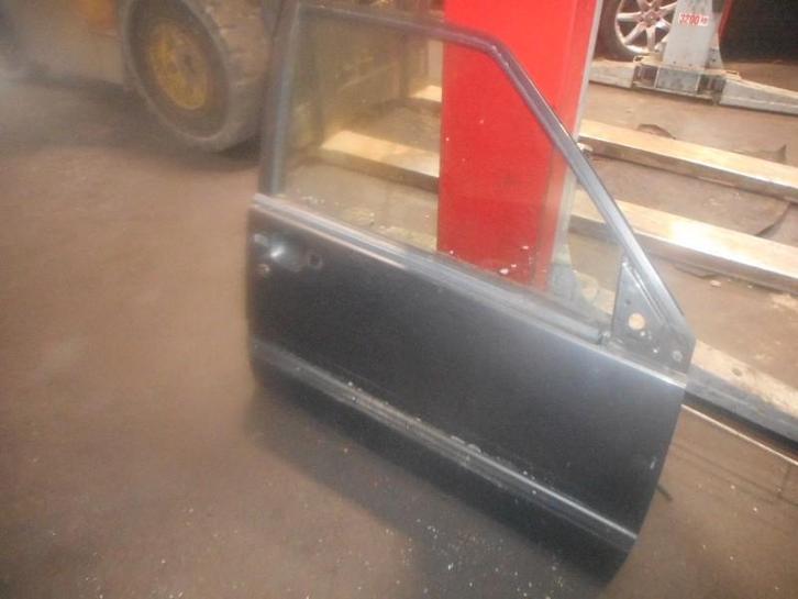 PORTIER RECHTS VOOR Volvo 940 I Estate (01-1990/10-1998), Auto-onderdelen, Carrosserie, Deur, Volvo, Voor, Rechts, Gebruikt