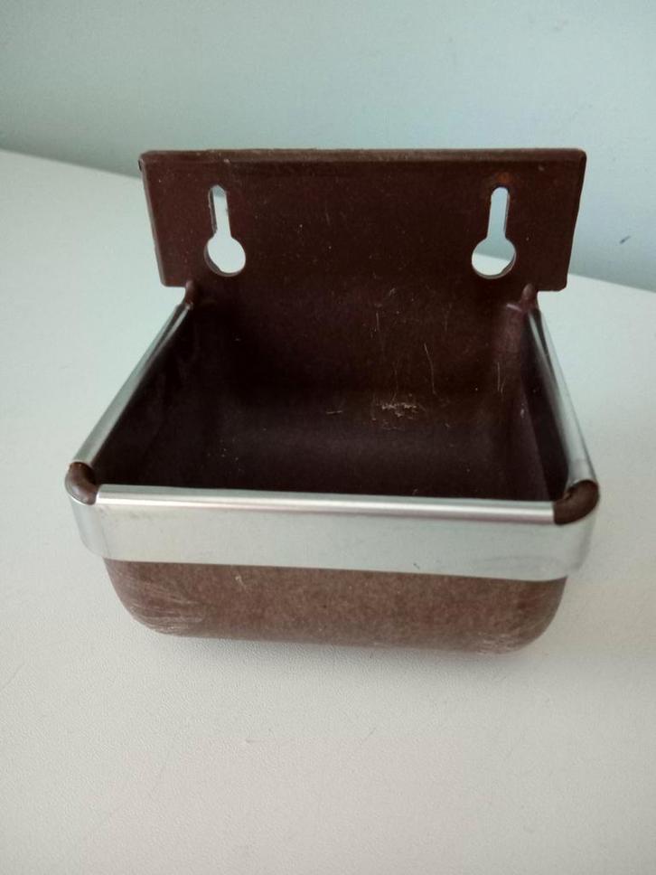 25 Bruine sterke konijnen Voederbakken, Dieren en Toebehoren, Knaagdieren en Konijnen | Toebehoren, Zo goed als nieuw, Ophalen of Verzenden