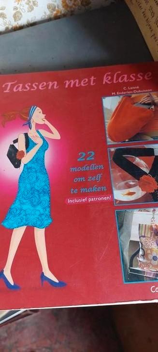 M. Enderlen-Debuisson - Tassen met klasse, Boeken, Hobby en Vrije tijd, Ophalen of Verzenden
