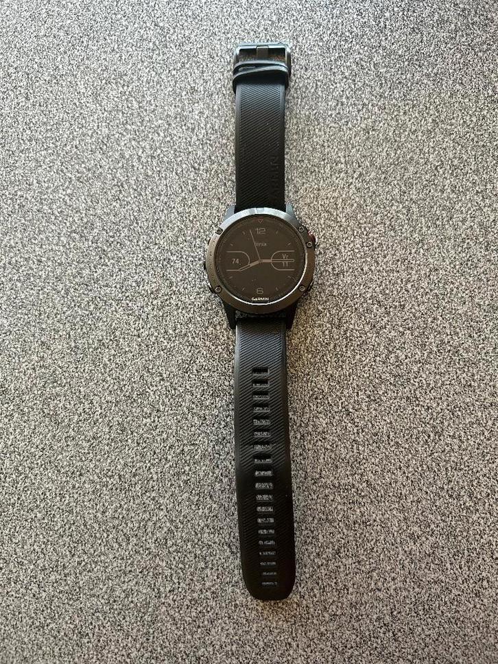 Garmin Fenix 5, Handtassen en Accessoires, Sporthorloges, Gebruikt, Zwart, Afstand, Calorieverbanding, Conditie, GPS, Hartslag