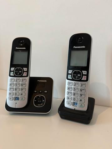 Téléphone sans fil Panasonic KX-TG6822 avec répondeur disponible aux enchères