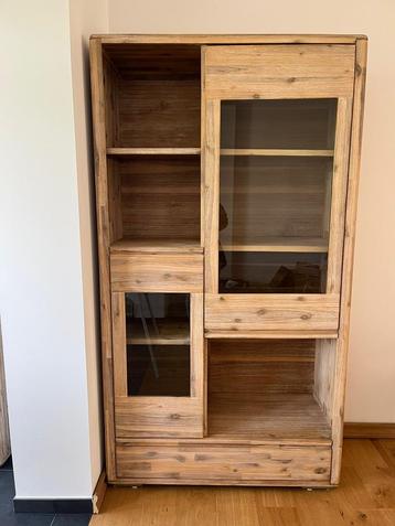 Volledige set vitrinekast, tafel, tv-meubel & dressoir beschikbaar voor biedingen