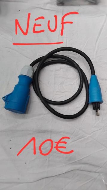 Stekkers/adapters voor het VK en het VK  beschikbaar voor biedingen