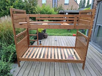 Stapelbed beschikbaar voor biedingen