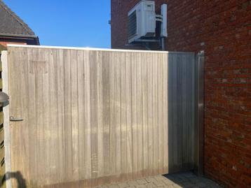 tuinpoort beschikbaar voor biedingen