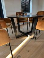 Zwarte houten eettafel en 5 stoelen, Ophalen, Zo goed als nieuw