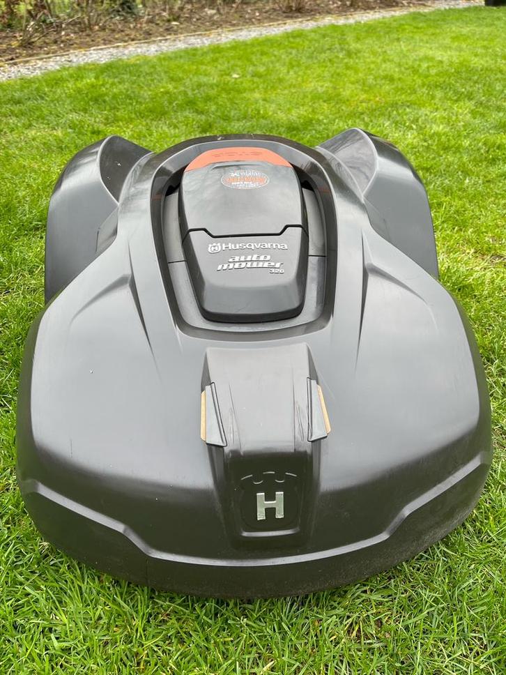 Husqvarna Automower 420, Jardin & Terrasse, Tondeuses robotisées, Utilisé, 20 à 25 cm, Enlèvement ou Envoi