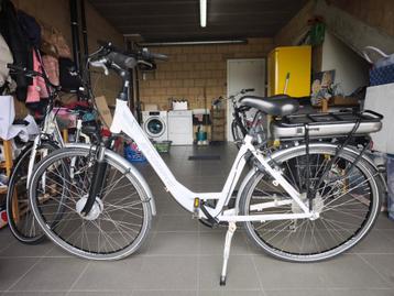 evobike elektrische fiets in goede staat.  beschikbaar voor biedingen