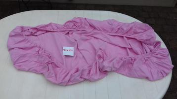 Hoeslakens Roze katoen 2 stuks 90x120 Mooie staat alles 4 € beschikbaar voor biedingen