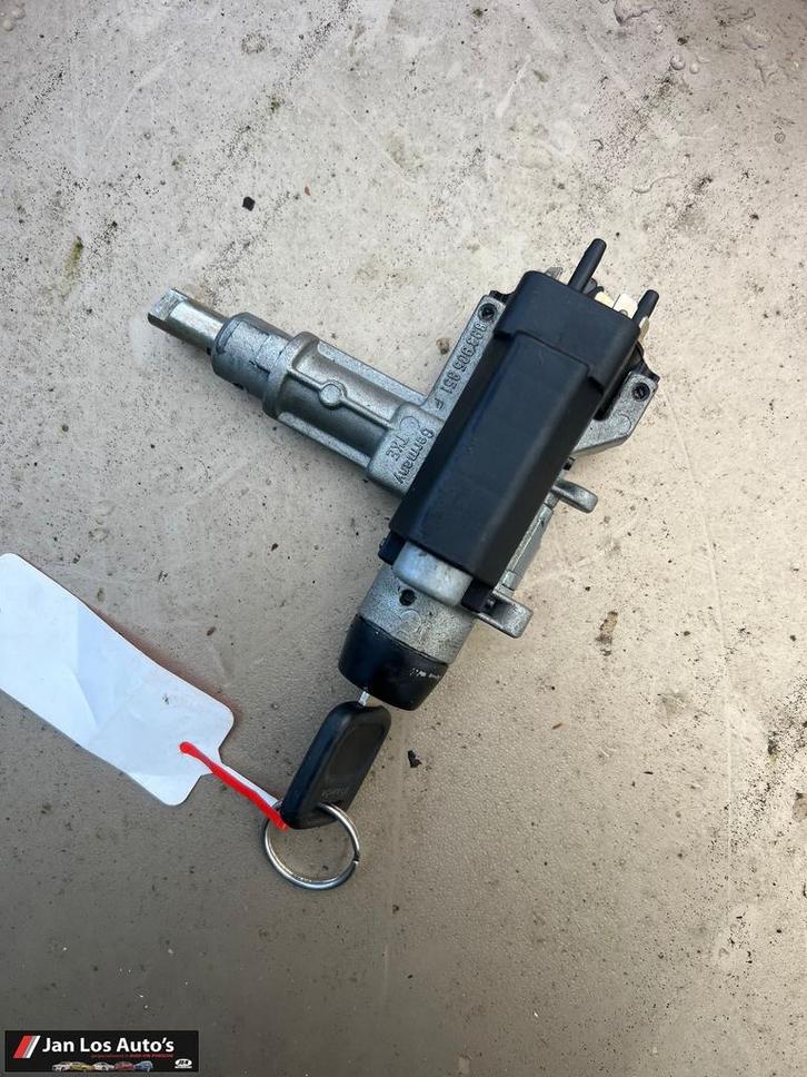 Audi 80 B4 Contactslot, Auto-onderdelen, Carrosserie, Audi, Gebruikt, Herkomst onderdeel bekend, Ophalen of Verzenden