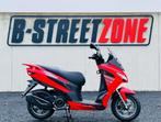 HELM-DEMO ACTIE op deze Aprilia SXR 50 Sport, Motoren, Scooter, Bedrijf, 50 cc