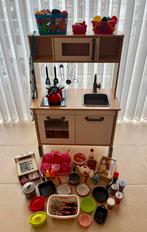 Speelgoedkeuken + kassa + extra keukengerei, groenten, fruit, Ophalen