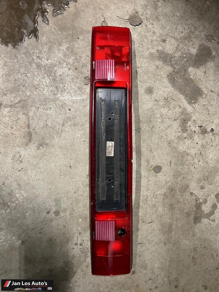 Audi 80 90 B3 Middenplaat achterlichtbalk, Autos : Pièces & Accessoires, Éclairage, Audi, Utilisé, Origine de la pièce connue