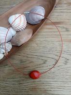 Collier rigide ras de cou rouge, Handtassen en Accessoires, Kettingen, Ophalen of Verzenden, Zo goed als nieuw, Rood