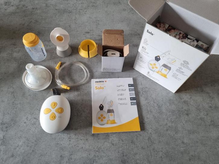 Enkelzijdige kolf medela Solo (borstkolf), Enfants & Bébés, Aliments pour bébé & Accessoires, Comme neuf, Tire-lait, Enlèvement