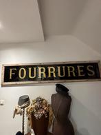 FOURRURE  enseigne magazin, Enlèvement