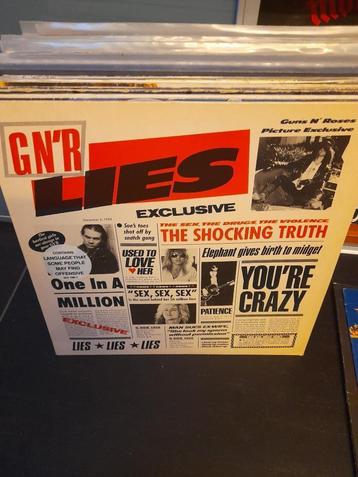 lp - guns n' roses - lies beschikbaar voor biedingen