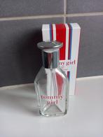 LEEG flesje parfum Tommy Girl 50 ml. Met doos., Verzamelen, Ophalen, Gebruikt
