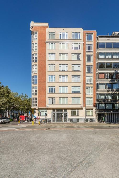 Ruim appartement aan Staspark, Immo, Maisons à vendre, Anvers (ville), Jusqu'à 200 m², Appartement, C
