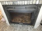 Haard en marmeren schouwmantel, Enlèvement, Utilisé, Encastré, Cheminée au bois