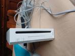 Nintendo WII + vele toebehoren en spelletjes, Games en Spelcomputers, Ophalen of Verzenden, Gebruikt, Met 3 controllers of meer