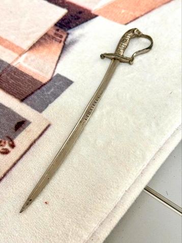 Zeldzame vintage Zwaard briefopener Heidelberg duitsland beschikbaar voor biedingen