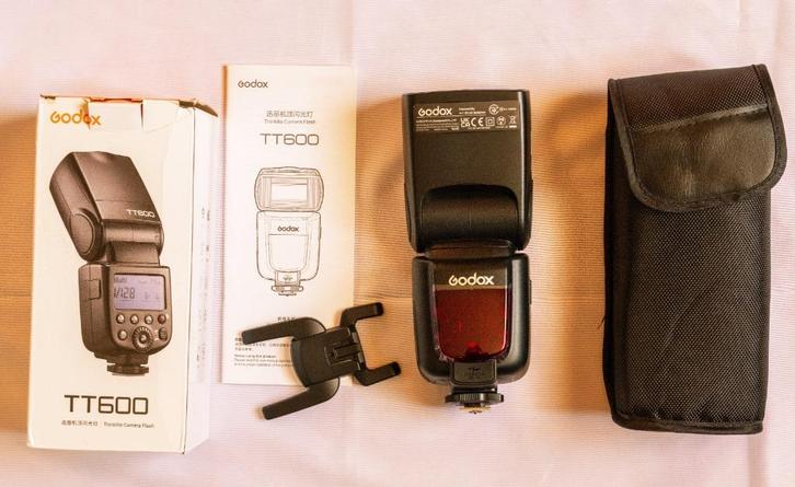nieuwe flitser Godox TT600, Audio, Tv en Foto, Foto | Flitsers, Nieuw, Kantelbaar, Ophalen of Verzenden