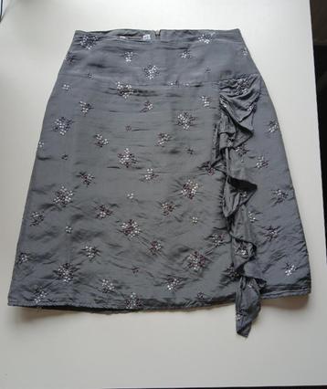 Soepelvallende rok – merk: Lieve Schoetens – maat: 42 beschikbaar voor biedingen