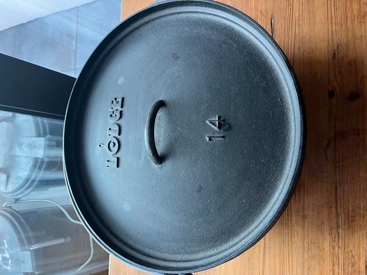 Iron cast Dutch ovens, Hobby en Vrije tijd, Overige Hobby en Vrije tijd, Zo goed als nieuw, Ophalen